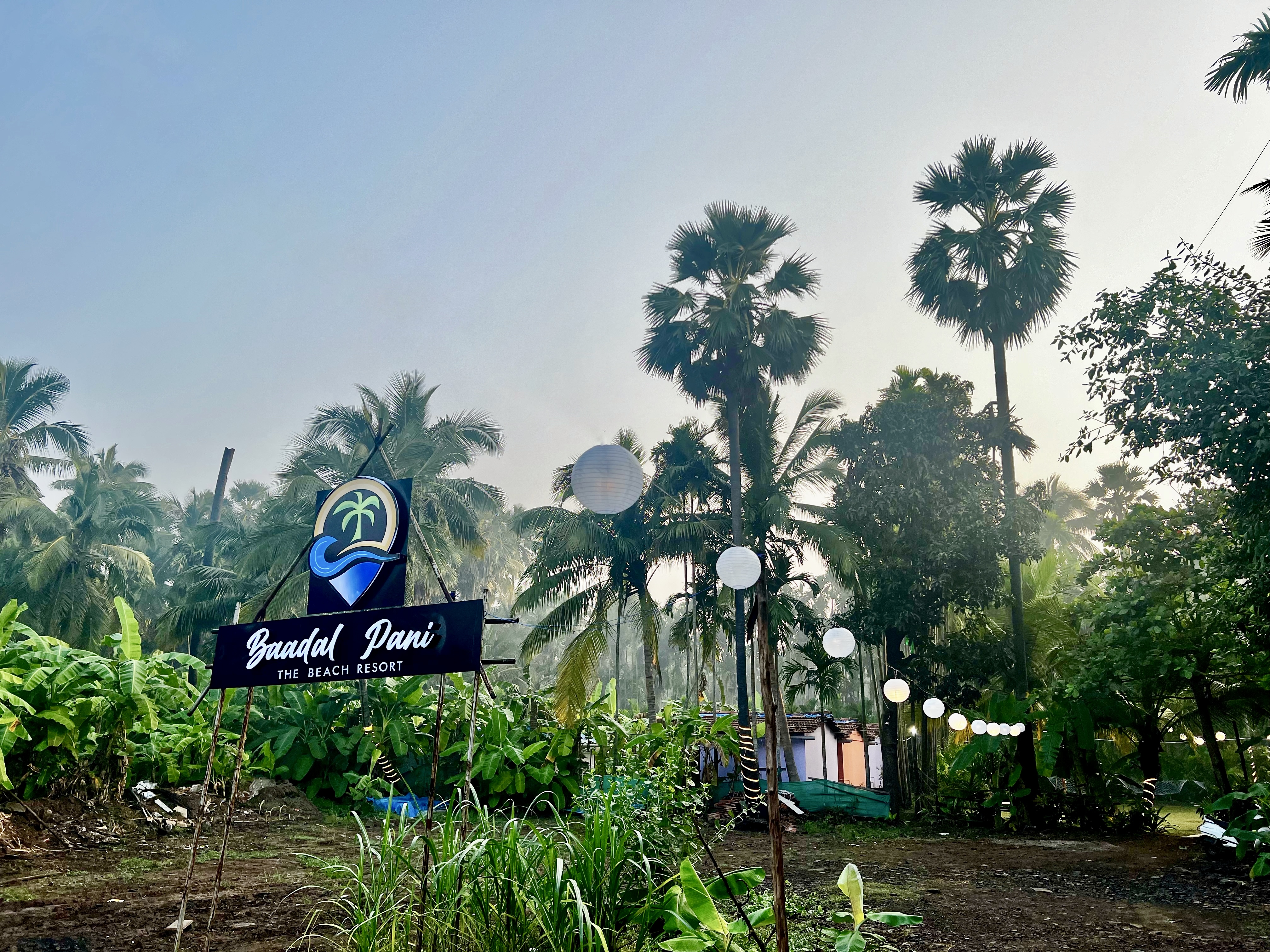 Baadal pani resort